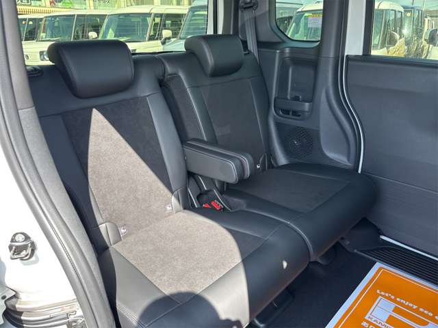 ホンダ Ｎ　ＢＯＸ カスタム ６６０ R7年 (近畿) 99
