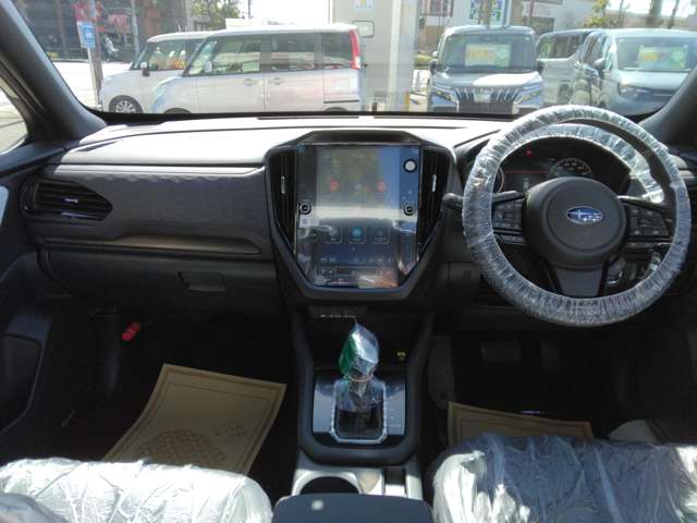 スバル フォレスター　ハイブリッド ２．５ プレミアム Ｓ：ＨＥＶ ＥＸ ４ＷＤ R8年 () 99