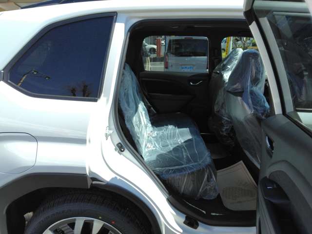 スバル フォレスター　ハイブリッド ２．５ プレミアム Ｓ：ＨＥＶ ＥＸ ４ＷＤ R8年 () 99