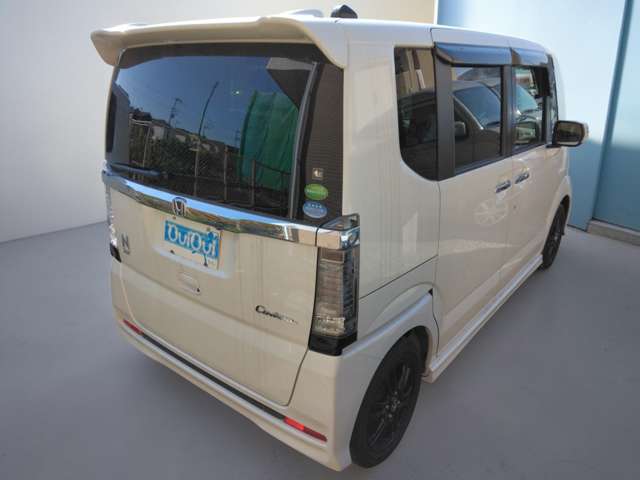 ホンダ Ｎ　ＢＯＸ ６６０ カスタムＧ ＳＳパッケージ ブラックスタイル H29年 () 99