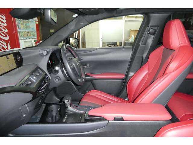 レクサス ＵＸ２５０ｈ ２５０Ｈ Ｆスポーツ ４ＷＤ R1年 (東北) 99