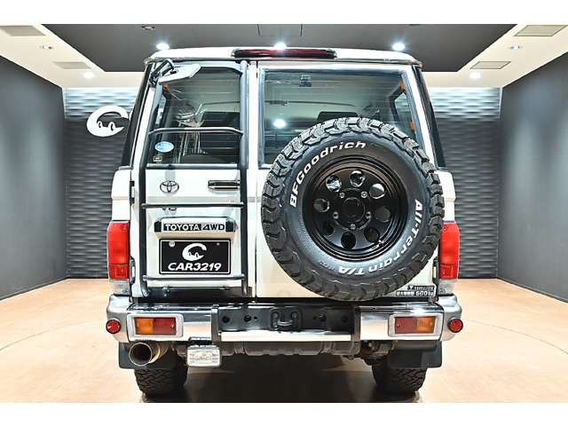 トヨタ ランドクルーザーバン ４．０ ４ＷＤ H27年 (関東) 99