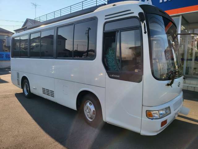 日野自動車 リエッセ ２９人乗リ H15年 (関東) 99
