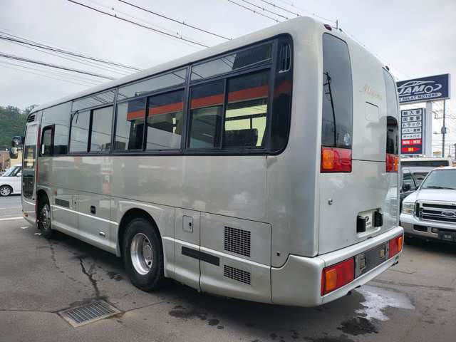 いすゞ ガーラ 中型観光バス H13年 (関東) 99