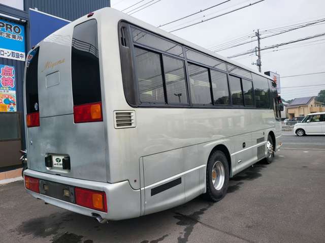 いすゞ ガーラ 中型観光バス H13年 (関東) 99