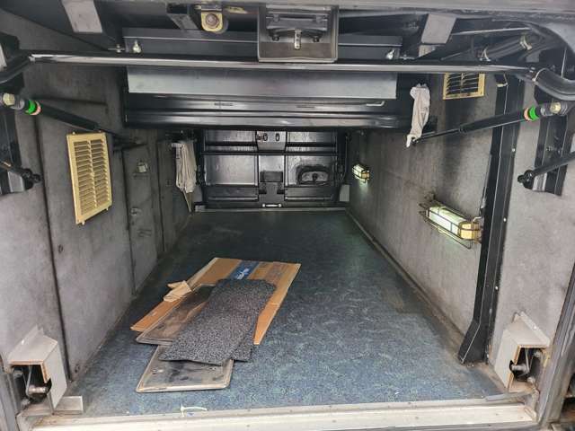 いすゞ ガーラ 中型観光バス H13年 (関東) 99