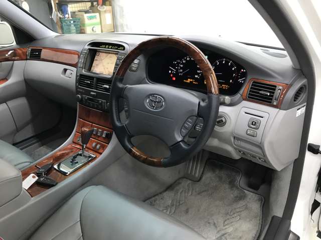 トヨタ セルシオ ４．３ Ｃ仕様 H15年 (近畿) 99