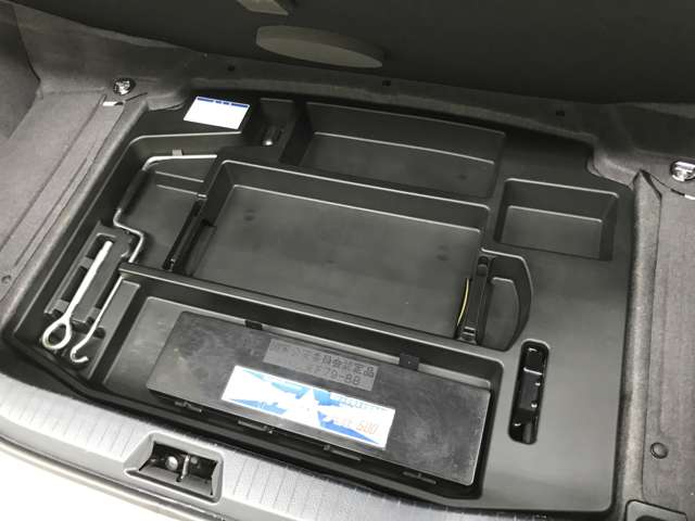 トヨタ セルシオ ４．３ Ｃ仕様 H15年 (近畿) 99