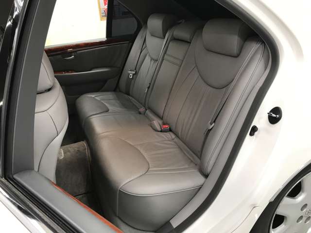 トヨタ セルシオ ４．３ Ｃ仕様 H15年 (近畿) 99