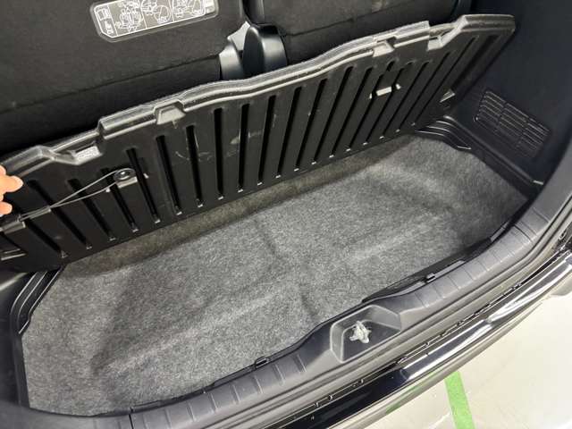 トヨタ ノア ２．０ ＳＩ ＷＸＢ H28年 (近畿) 99
