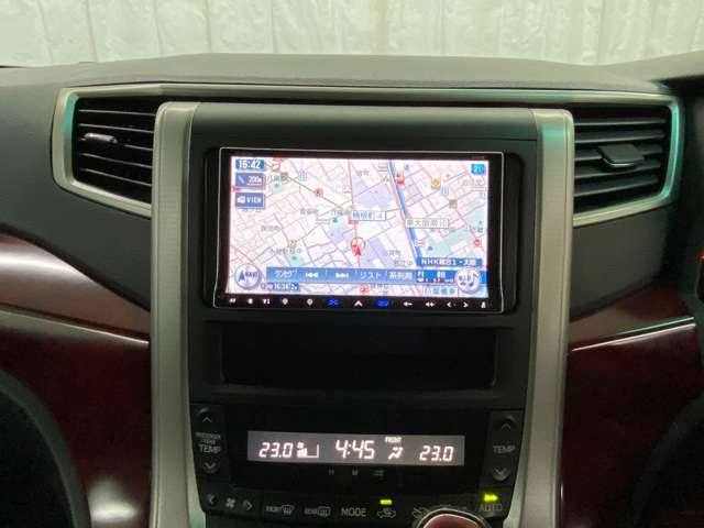 トヨタ ヴェルファイア ２．４Ｚ H22年 (近畿) 99