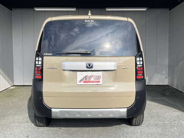 ホンダ フリード　ハイブリッド １．５ Ｅ：ＨＥＶ クロスター ４ＷＤ R8年 (東北) 99