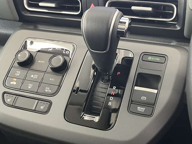 ホンダ フリード　ハイブリッド １．５ Ｅ：ＨＥＶ クロスター ４ＷＤ R8年 (東北) 99