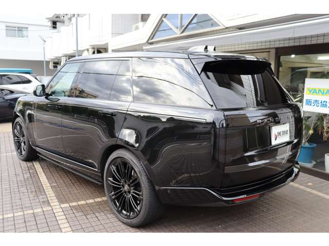 ランドローバー レンジローバー オートバイオグラフィ ４．４Ｌ Ｐ５３０ ロングホイールベース ４ＷＤ R6年 (東海) 99