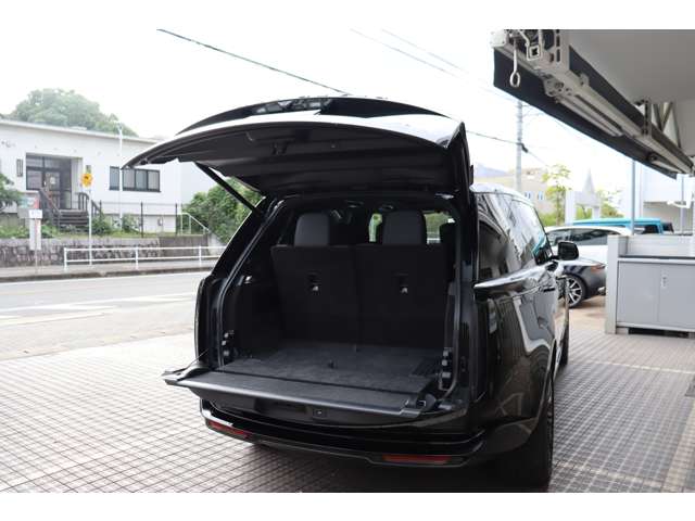 ランドローバー レンジローバー オートバイオグラフィ ４．４Ｌ Ｐ５３０ ロングホイールベース ４ＷＤ R6年 (東海) 99