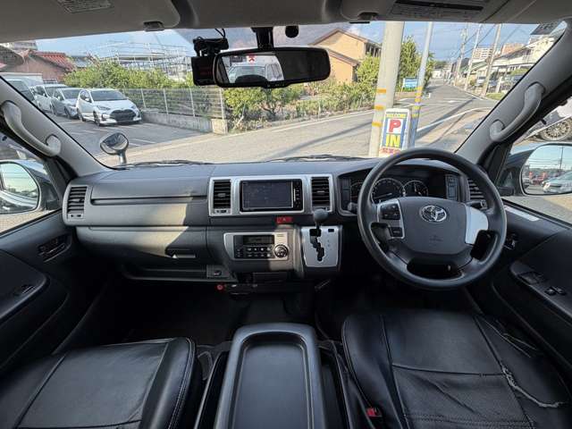 トヨタ ハイエースバン ３．０ スーパーＧＬ ロング ディーゼルターボ ４ＷＤ H29年 (東海) 99