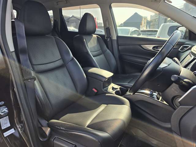 日産 エクストレイル ２．０ ２０Ｘ エマージェンシーブレーキパッケージ ２列車 ４ＷＤ H26年 (東海) 99