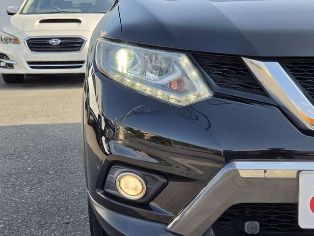 日産 エクストレイル ２．０ ２０Ｘ エマージェンシーブレーキパッケージ ２列車 ４ＷＤ H26年 (東海) 99