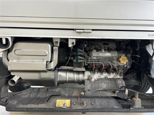 スバル サンバートラック ６６０ ＴＣ 三方開 ４ＷＤ H23年 (中国) 99