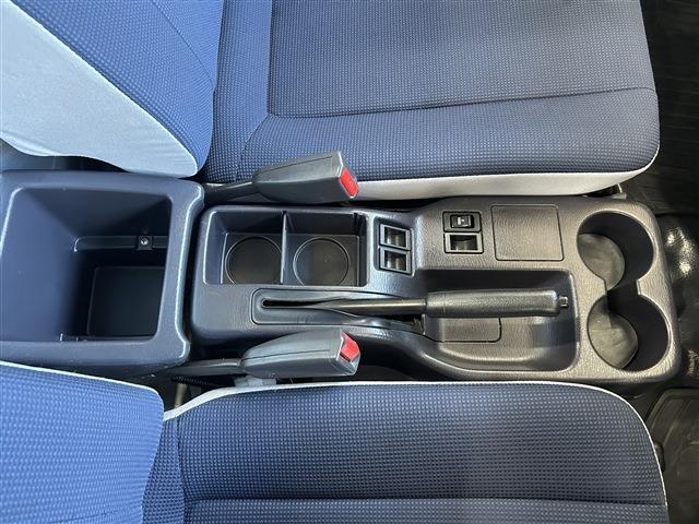 スバル サンバートラック ６６０ ＴＣ 三方開 ４ＷＤ H23年 (中国) 99