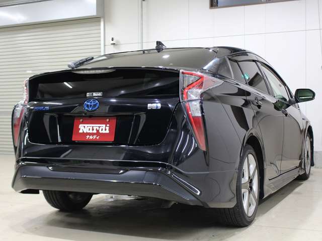 トヨタ プリウス １．８ Ｓ ツーリングセレクション H29年 (四国) 99