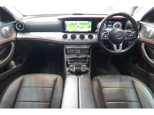 メルセデスベンツ Ｅクラスワゴン Ｅ２００ ４マチック アバンギャルド （ＢＳＧ搭載モデル） ４ＷＤ R2年 (北海道) 99