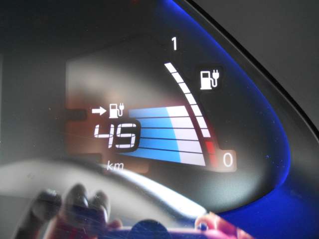 日産 リーフ Ｘ　エアロスタイル H26年 (甲信越・北陸) 99