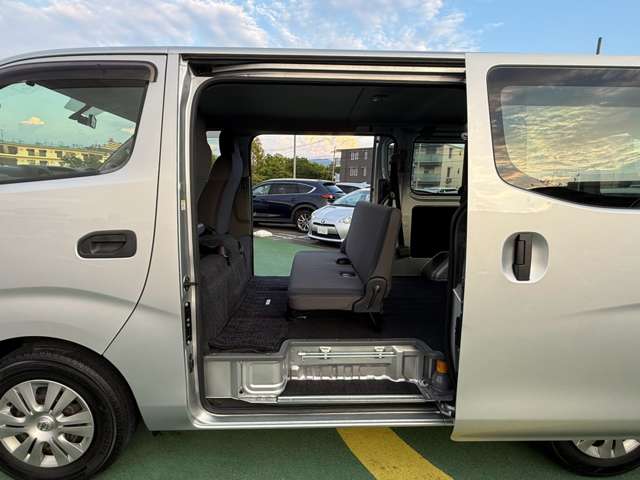 日産 ＮＶ３５０キャラバン ２．０ ＤＸ ロングボディ R1年 (近畿) 99