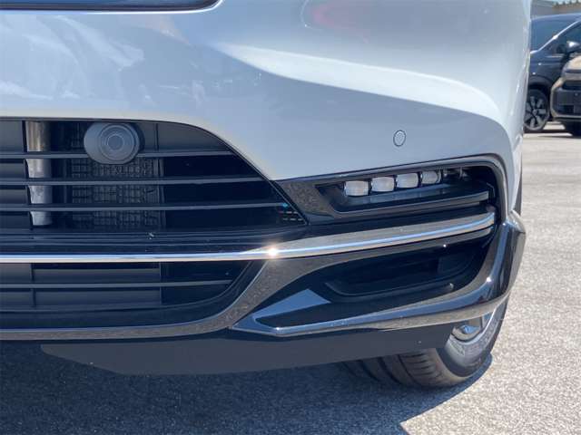 ホンダ ヴェゼル １．５ Ｅ：ＨＥＶ ＲＳ R8年 (東海) 99