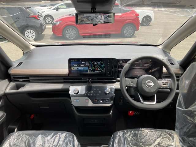 日産 セレナ １．４ Ｅ－ＰＯＷＥＲ ハイウェイスターＶ R8年 (東海) 99