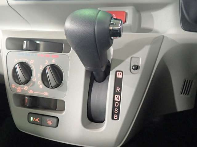 トヨタ ピクシス　エポック ６６０ Ｘ ＳＡＩＩＩ R4年 (近畿) 99