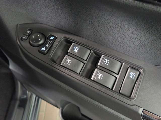 ダイハツ タント ６６０ カスタム Ｘ リミテッド R7年 (近畿) 99