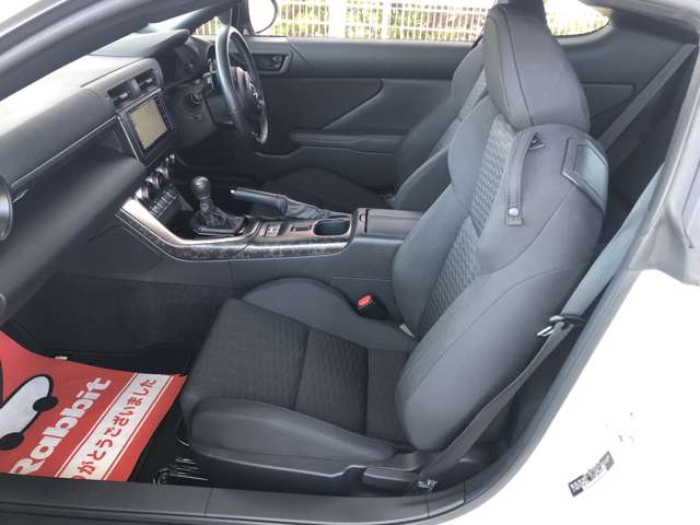 トヨタ ＧＲ８６ ２．４ ＳＺ R4年 (近畿) 99