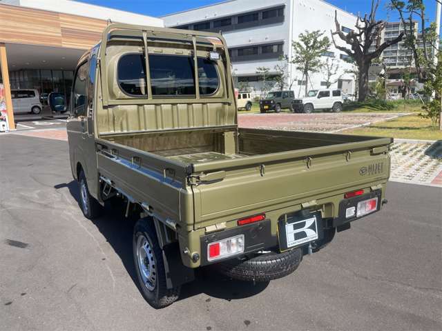 ダイハツ ハイゼットトラック ６６０ ジャンボ エクストラ ３方開 ４ＷＤ R8年 (九州・沖縄) 99