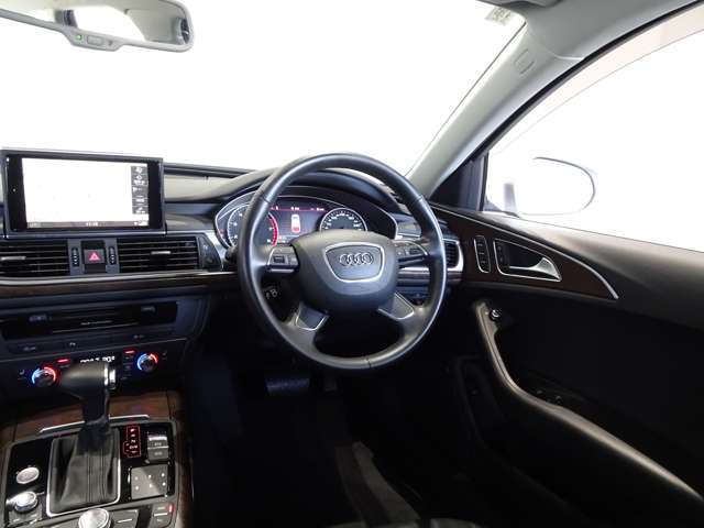 アウディ Ａ６　アバント ２．８ ＦＳＩ クワトロ ４ＷＤ H24年 (関東) 99