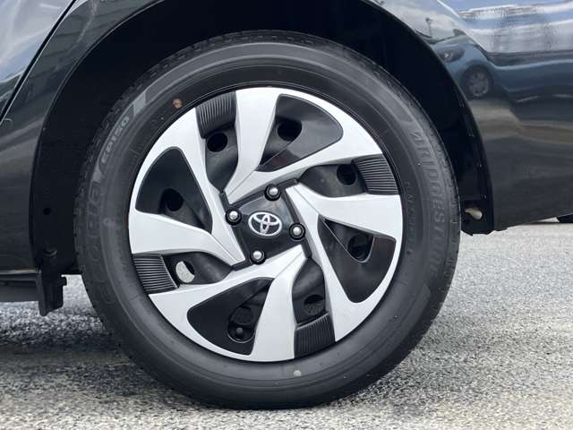 トヨタ アクア １．５ Ｓ スタイルブラック R1年 () 99