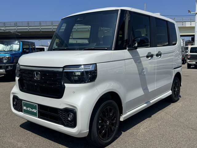 ホンダ Ｎ　ＢＯＸ カスタム ６６０ ブラック スタイル ４ＷＤ R8年 (甲信越・北陸) 99