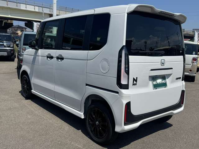 ホンダ Ｎ　ＢＯＸ カスタム ６６０ ブラック スタイル ４ＷＤ R8年 (甲信越・北陸) 99