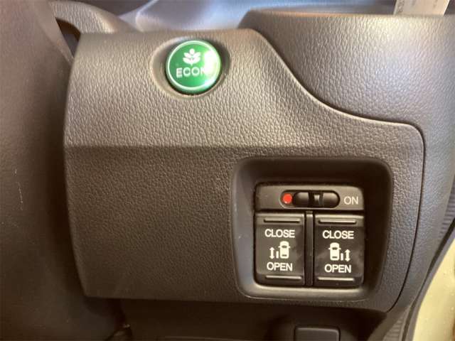 ホンダ Ｎ　ＢＯＸ ６６０ Ｇ ＳＳパッケージ H29年 (近畿) 99
