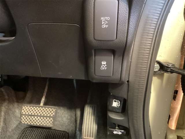 ホンダ Ｎ　ＢＯＸ ６６０ Ｇ ＳＳパッケージ H29年 (近畿) 99