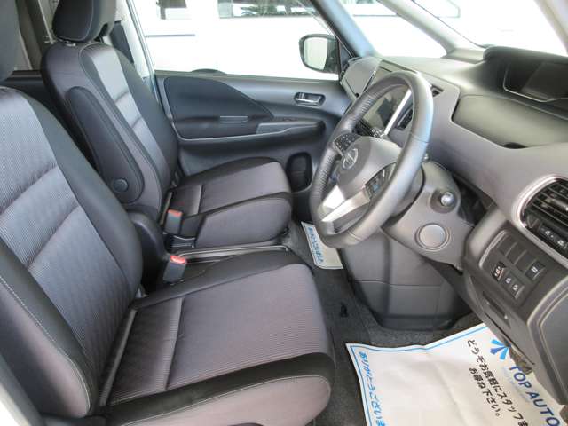 日産 セレナ １．２ Ｅ－ＰＯＷＥＲ ハイウェイスター Ｖ R1年 () 99