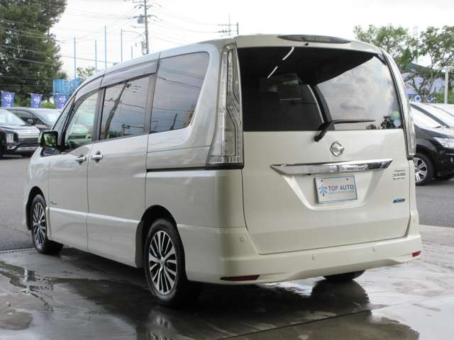 日産 セレナ ２．０ ハイウェイスター Ｖセレクション＋ＳＡＦＥＴＹＩＩ Ｓ－ＨＹＢＲＩＤ H27年 () 99