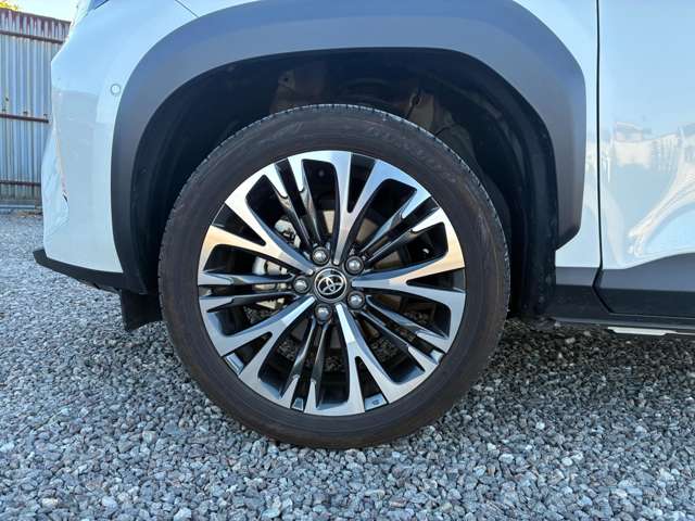 トヨタ ヤリスクロス　ハイブリッド １．５ ハイブリッド Ｚ R4年 (近畿) 99