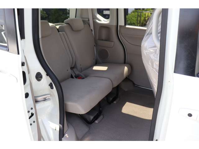 ホンダ Ｎ　ＢＯＸ ６６０ Ｇ Ｌパッケージ H25年 (近畿) 99
