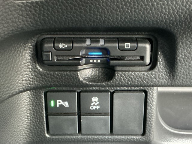 ホンダ Ｎ　ＢＯＸ カスタム ６６０ Ｌ ターボ R3年 (近畿) 99