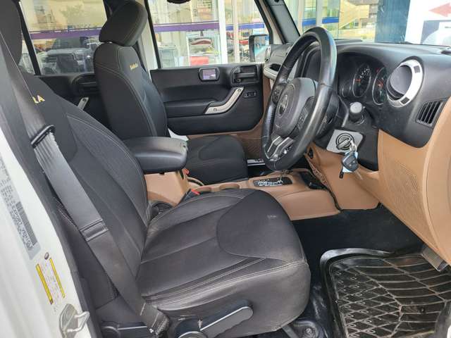 ジープ ラングラー　アンリミテッド アンリミテッド サハラ ４ＷＤ H27年 (関東) 99