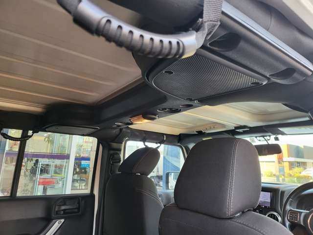 ジープ ラングラー　アンリミテッド アンリミテッド サハラ ４ＷＤ H27年 (関東) 99