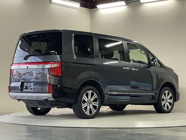 三菱 デリカ　Ｄ：５ ２．２ Ｐ ディーゼルターボ ４ＷＤ R6年 (甲信越・北陸) 99