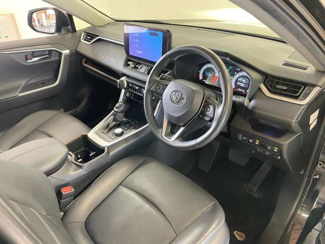トヨタ ＲＡＶ４ ２．０ Ｇ Ｚパッケージ ４ＷＤ R5年 (甲信越・北陸) 99