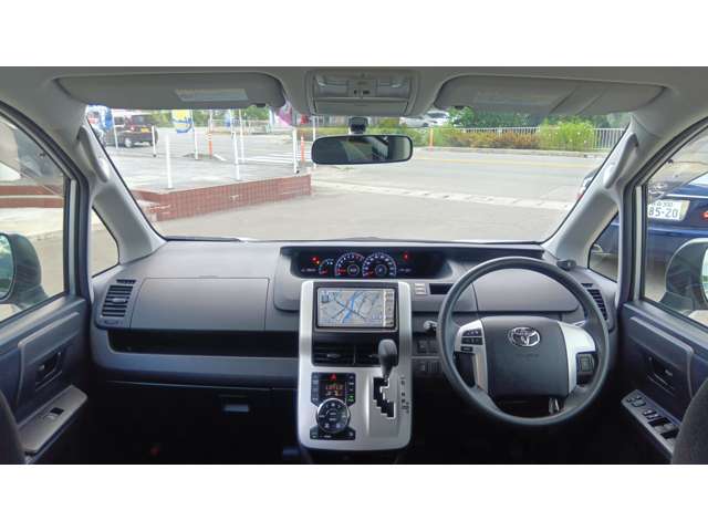 トヨタ ヴォクシー ２．０ Ｘ Ｌエディション ４ＷＤ H22年 (東北) 99